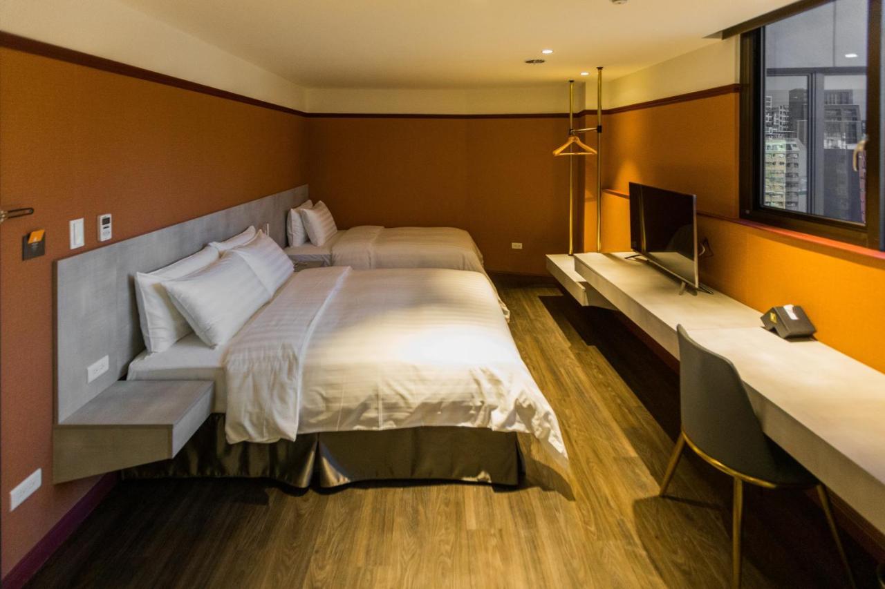 Q21 Hotel Kaohsiung Exteriör bild